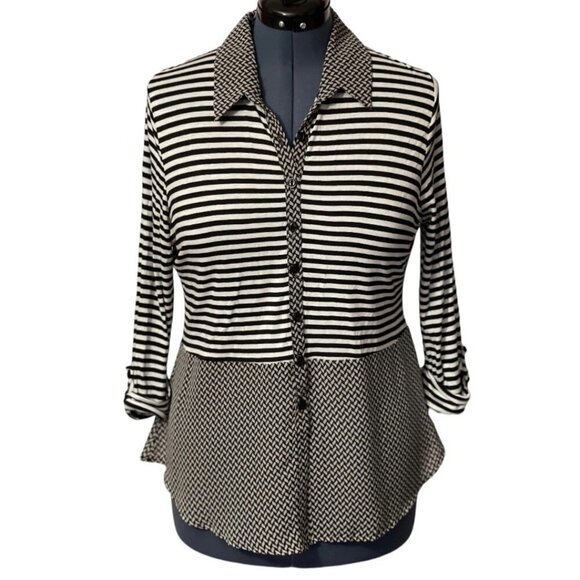 ROZ & ALI Black White Pattern Button Top Petite XL Roll Tab Cuffs Rayon Stretch - Picture 8 of 8